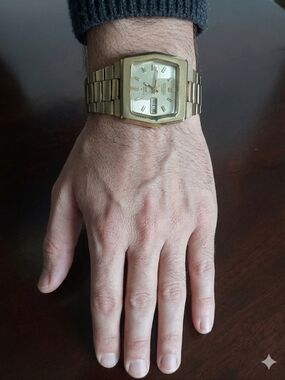 Seiko DX 17‎ JEWELS AUTOMATIC GOLD TONE SERIE 3N0572 UNISEX